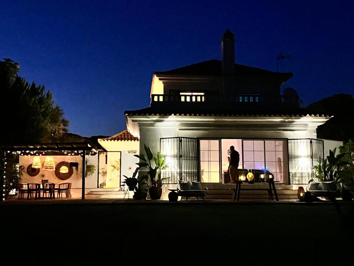 Villa De La Luz Luxury Guesthouse Эль-Портиль Экстерьер фото